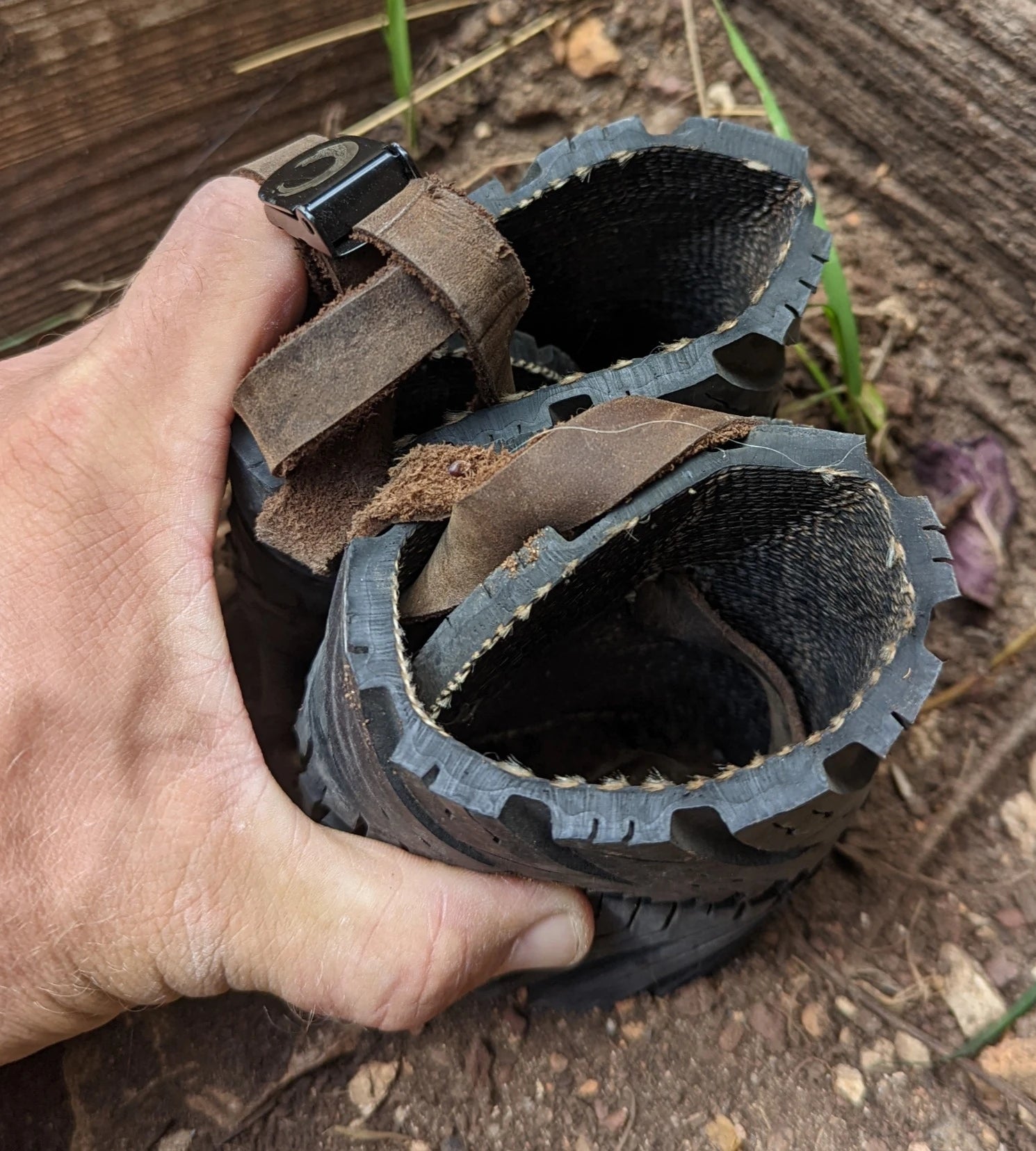 Guest post: 'The Barefoot Shoe Review' by Sean and Sara - ZuZu Barefoot