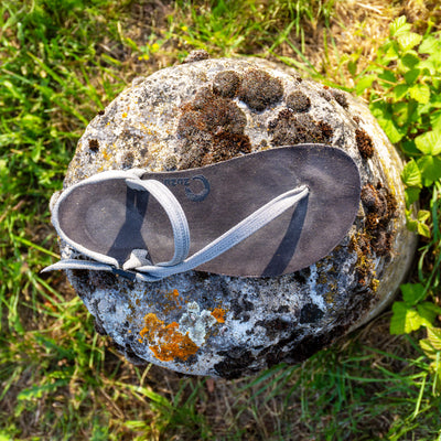 Pebble straps